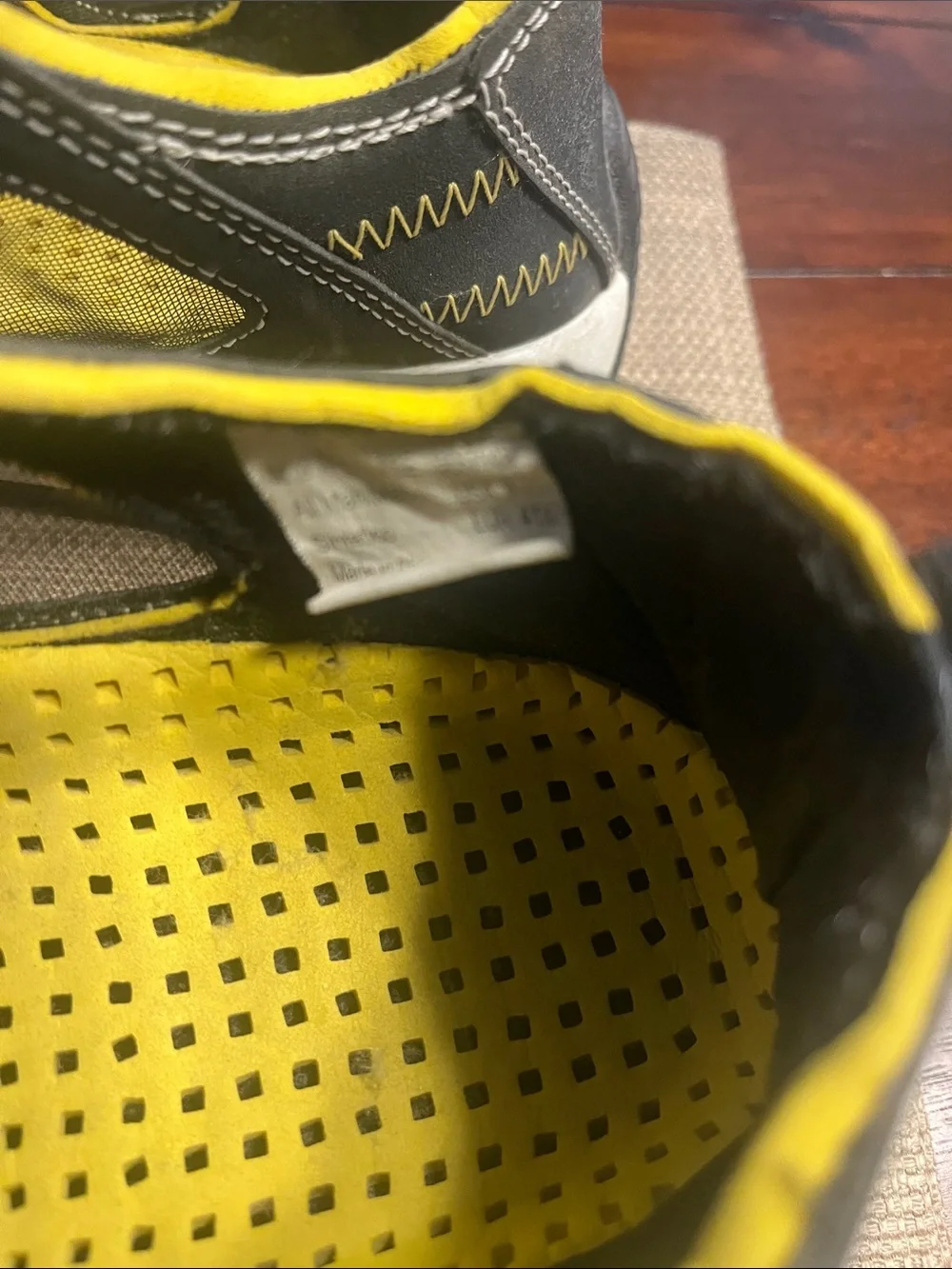 #86. Men's Grey and Yellow Boat Shoes Slip-On Casual Sneakers jet ski size 8